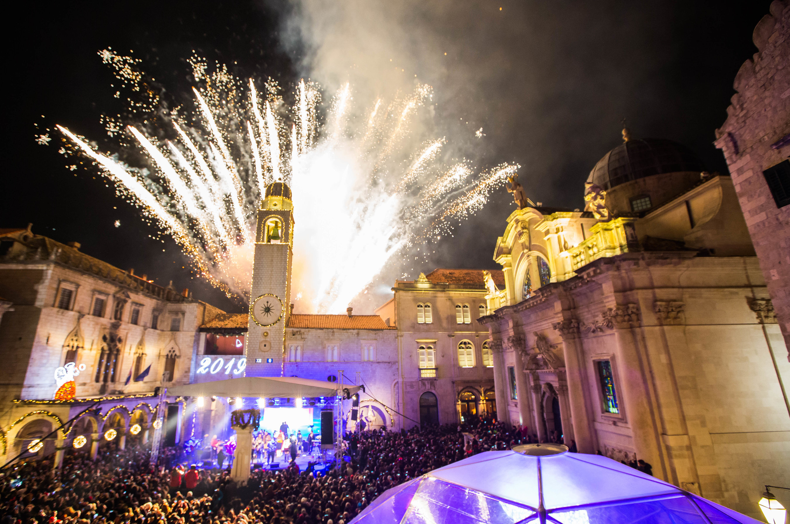 NAJLUĐA NOĆ DUBROVAČKOG ZIMSKOG FESTIVALA