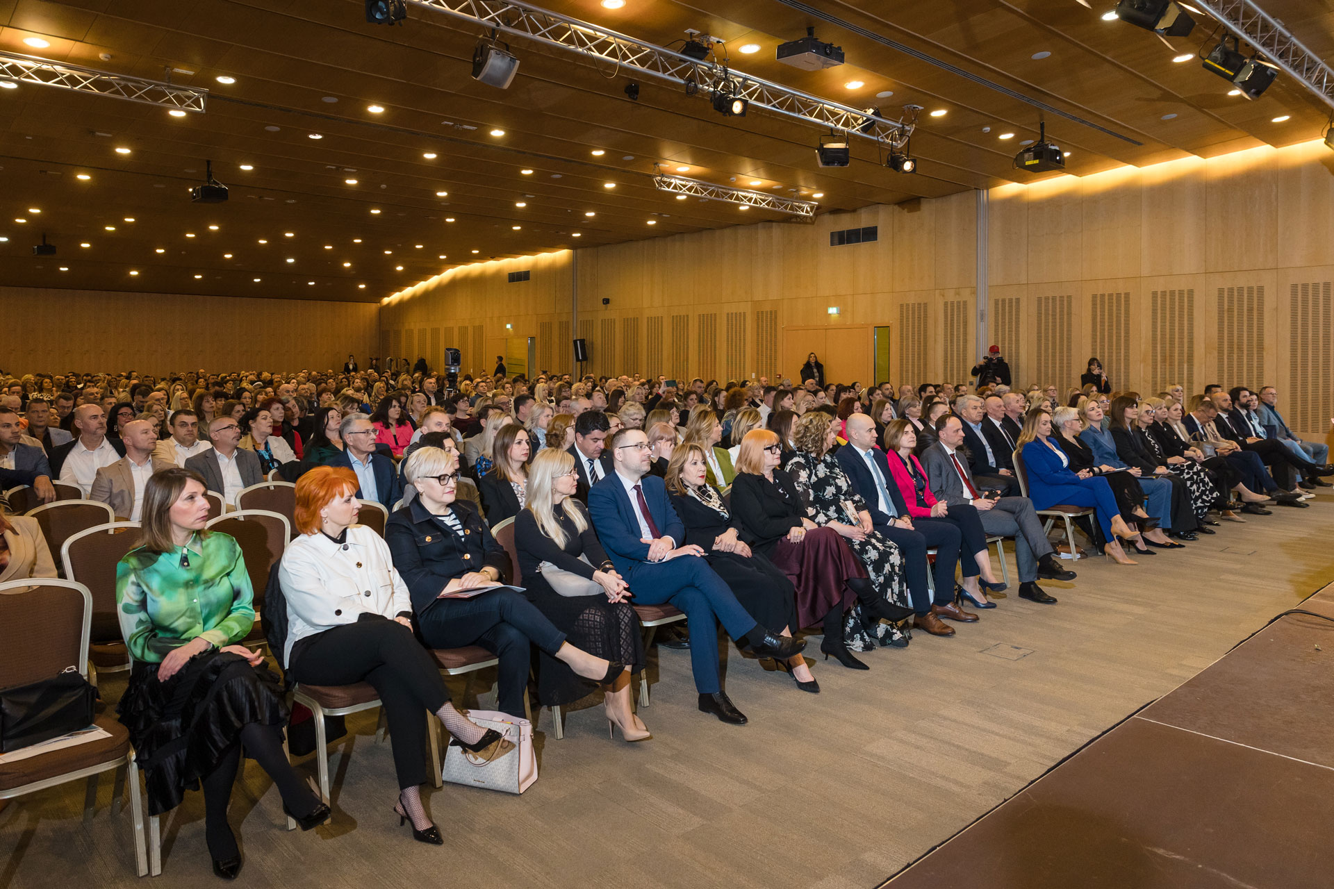 Dubrovnik in the Spirit of Education: Professional Conference and HUROŠ Anniversary Celebration