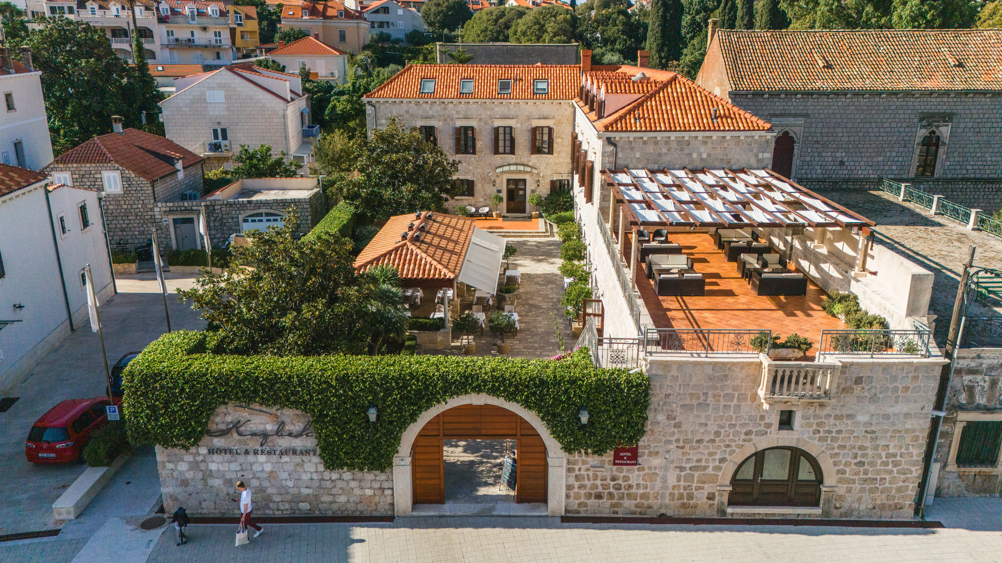 Hotel Kazbek – Dubrovnik’s Exclusive Event Venue with a Touch of Aristocracy