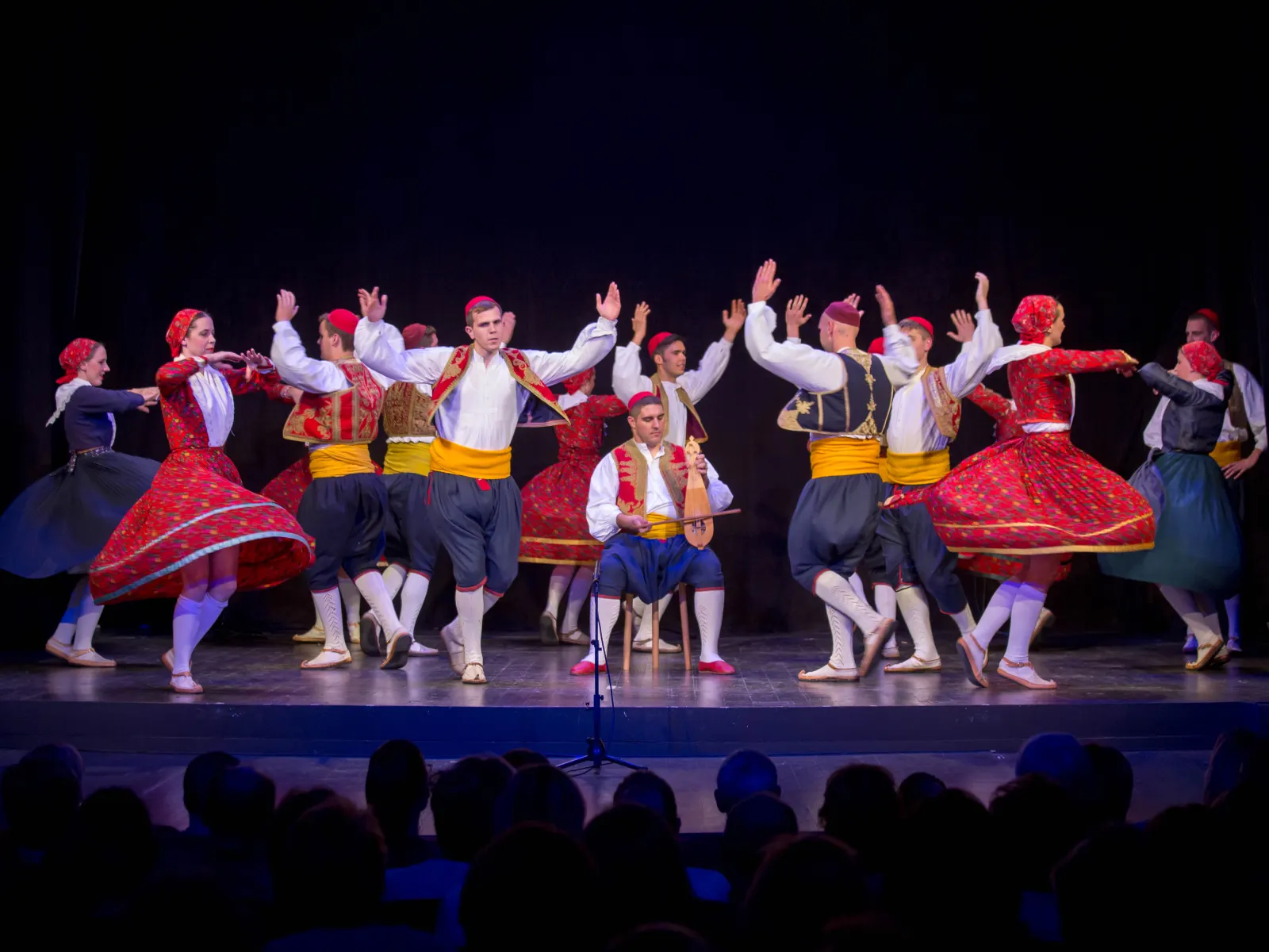 FOLKLORNI ANSAMBL LINĐO - DUBROVNIK